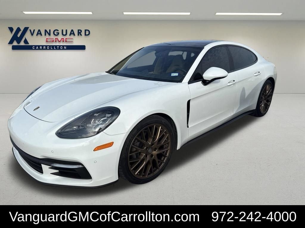 2018 PORSCHE Panamera