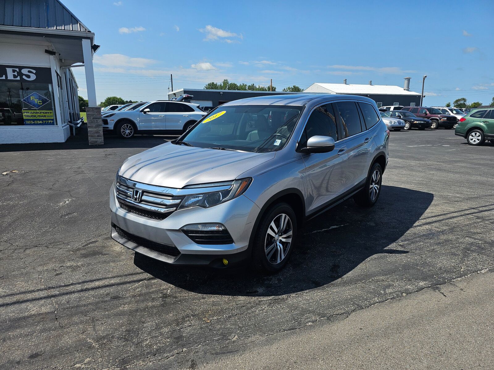 2017 HONDA Pilot