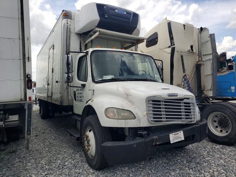 2016 FREIGHTLINER M2