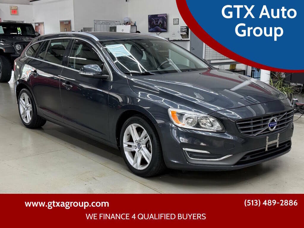 2015 VOLVO V60