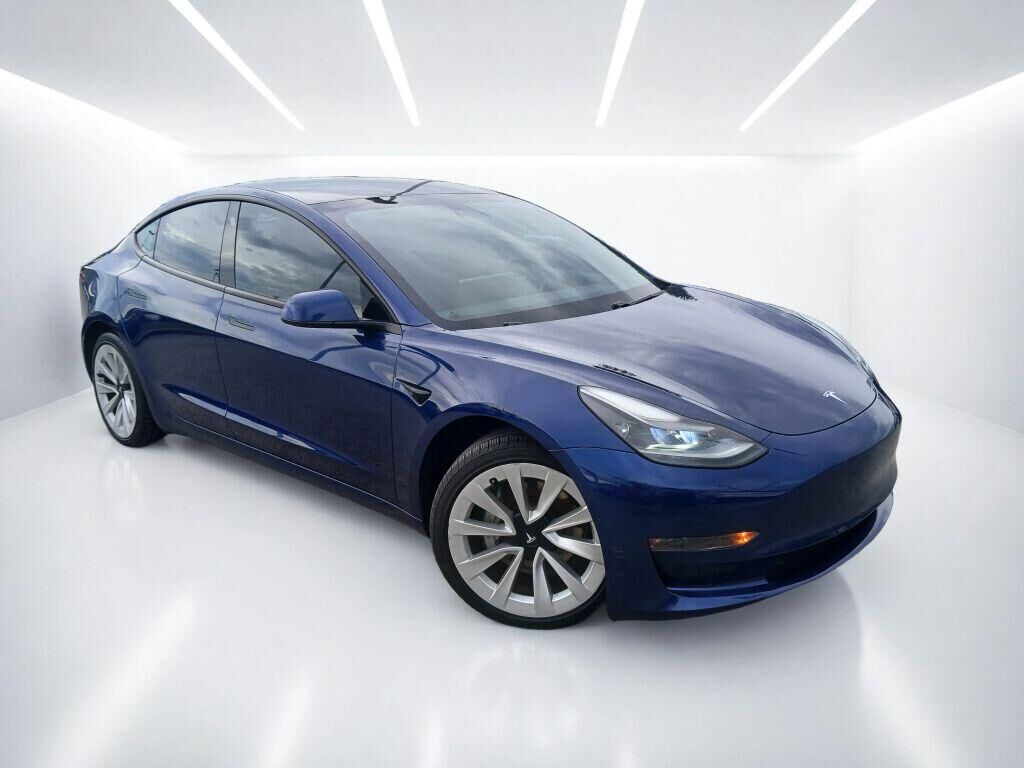 2021 TESLA Model 3