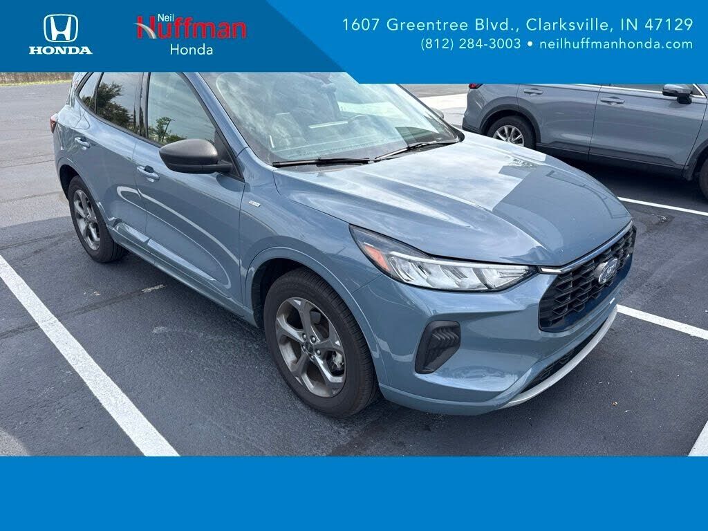 2023 FORD Escape