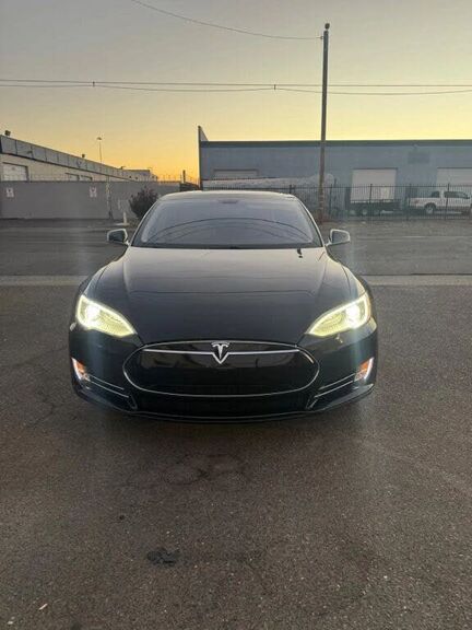2013 TESLA Model S