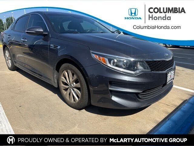 2017 KIA Optima
