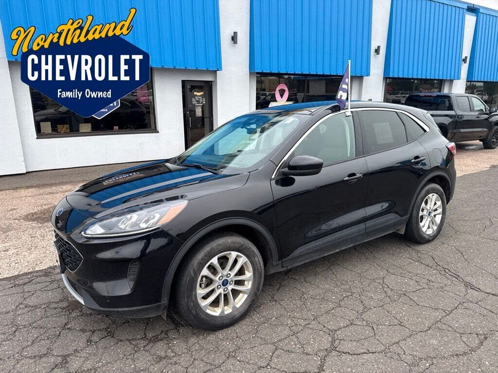 2021 FORD Escape