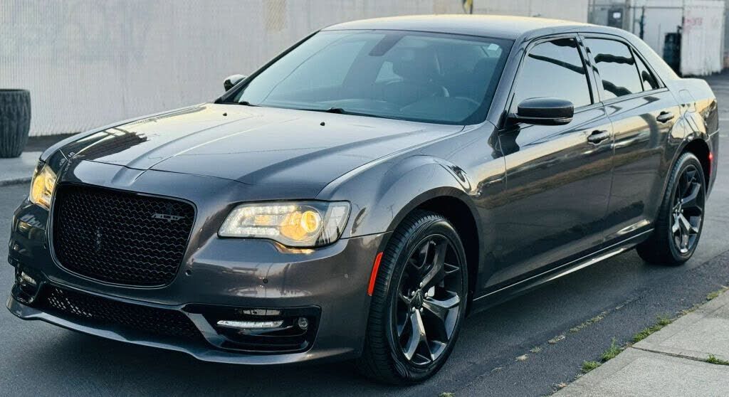 2022 CHRYSLER 300
