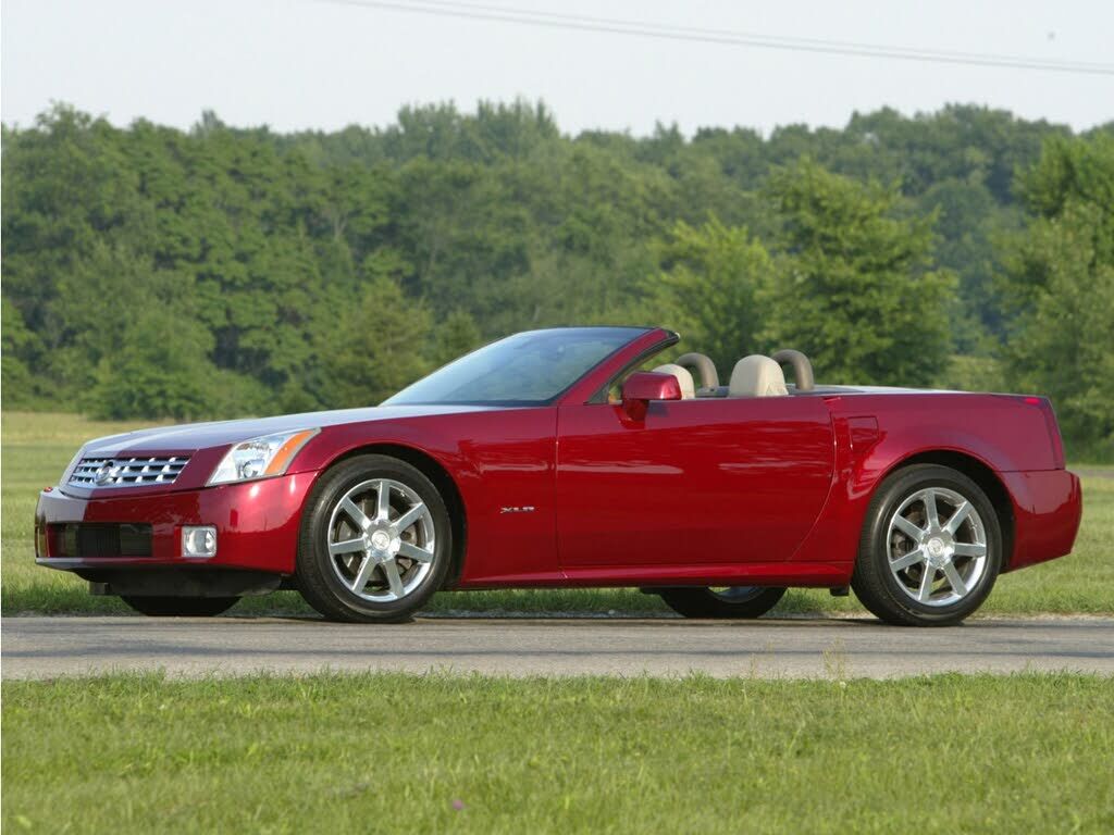 2004 CADILLAC XLR