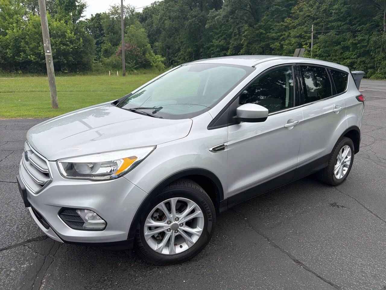 2017 FORD Escape