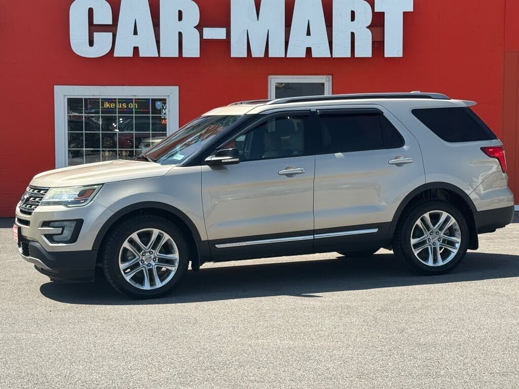 2017 FORD Explorer
