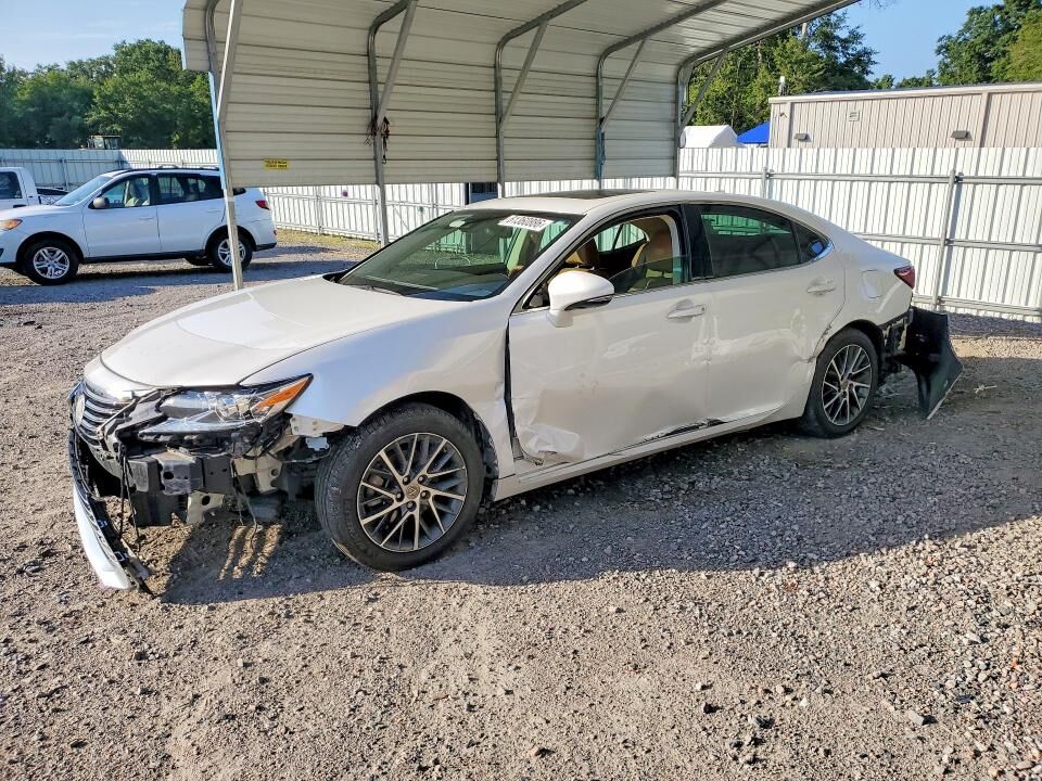 2018 LEXUS ES