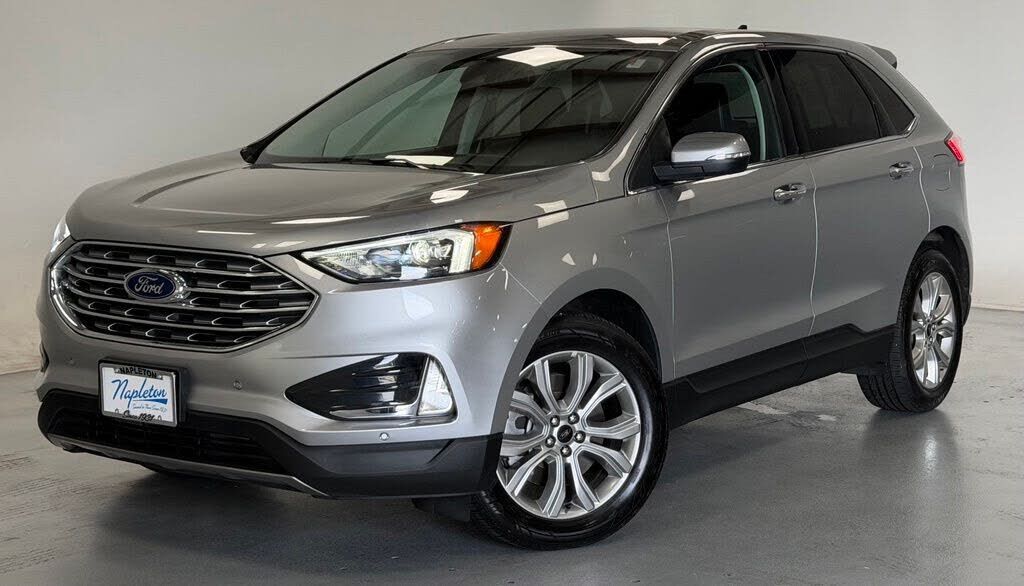 2023 FORD Edge