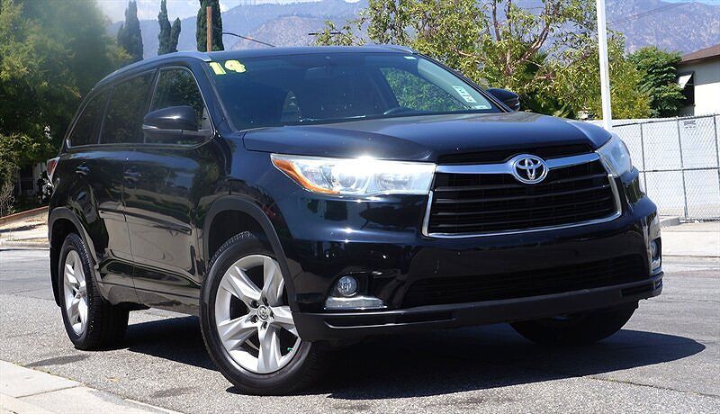 2014 TOYOTA Highlander
