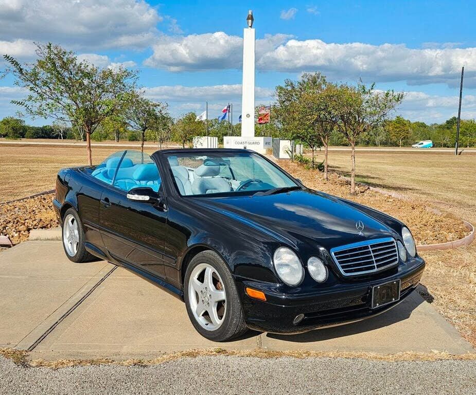 2002 MERCEDES-BENZ CLK-Class