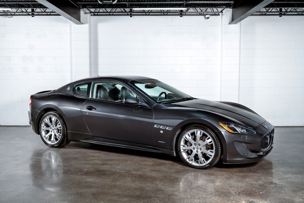 2013 MASERATI Granturismo