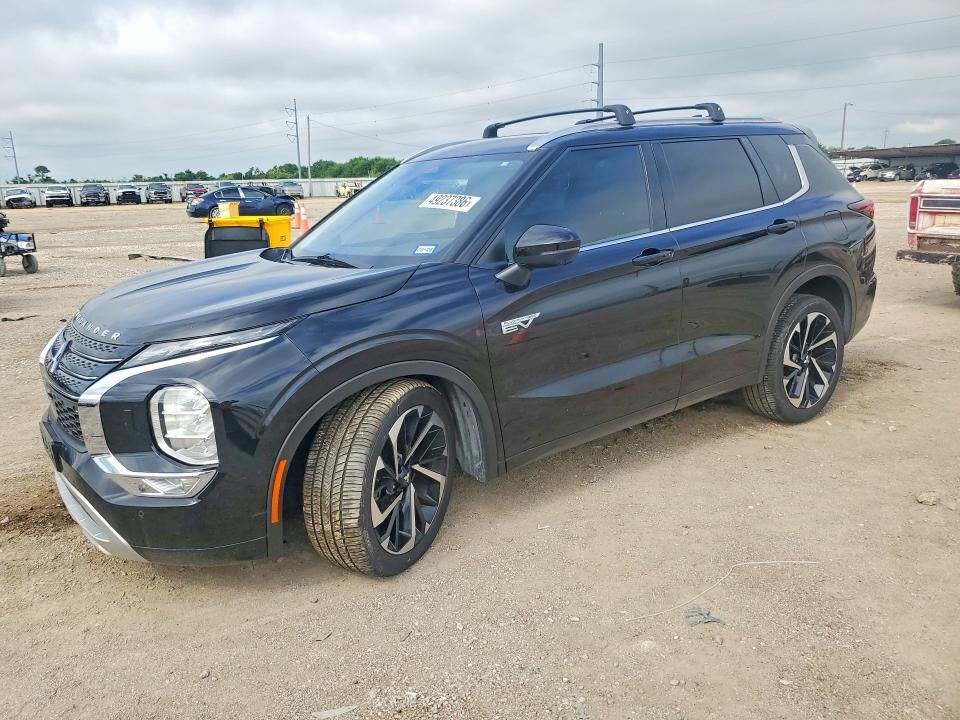 2023 MITSUBISHI Outlander