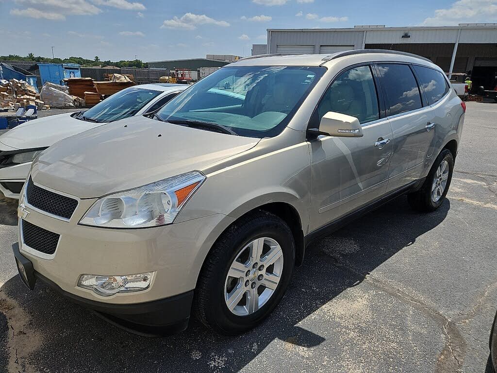 2011 CHEVROLET Traverse