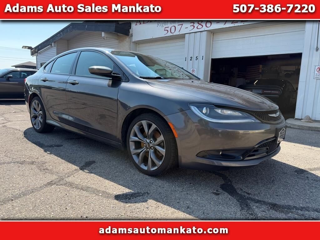 2016 CHRYSLER 200