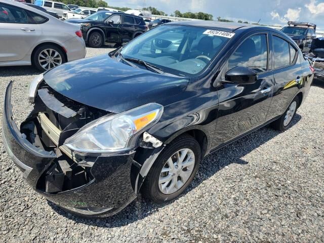 2018 NISSAN Versa