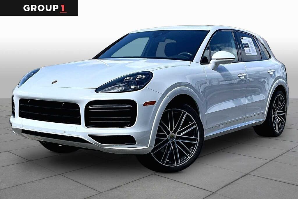 2019 PORSCHE Cayenne
