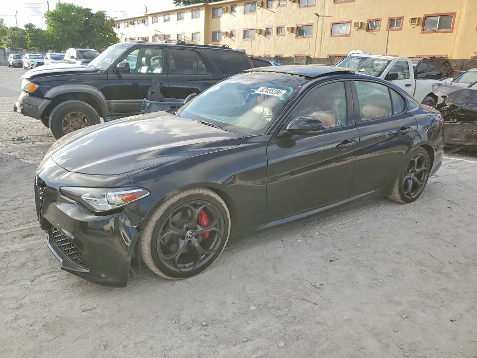 2017 ALFA ROMEO Giulia
