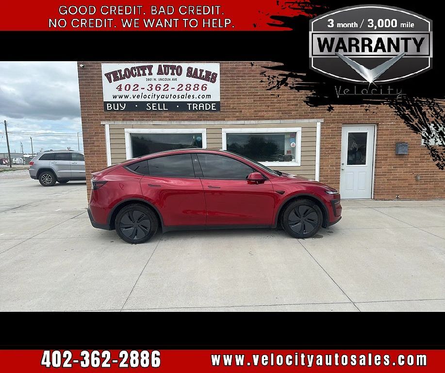 2026 TESLA Model Y