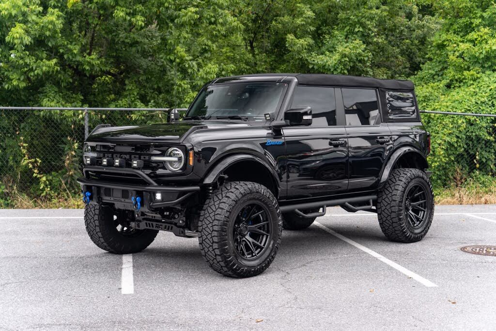 2024 FORD Bronco