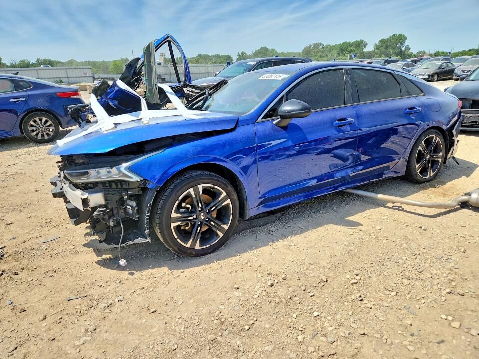 2021 KIA K5