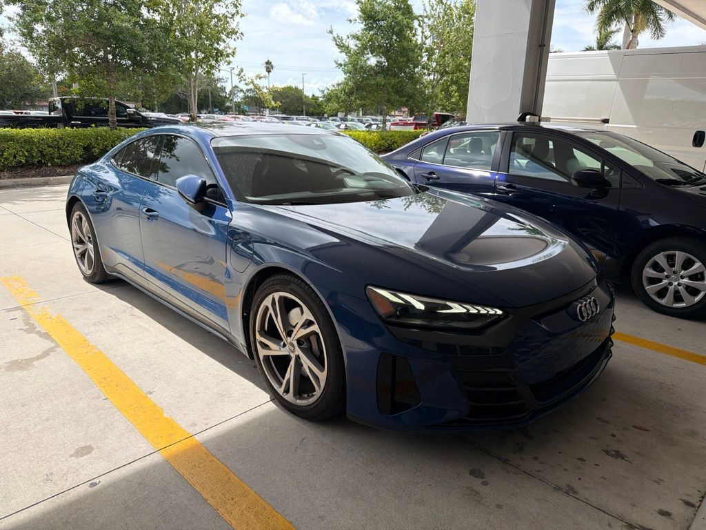 2023 AUDI e-tron GT