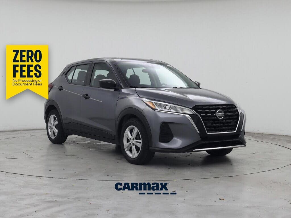 2021 NISSAN Kicks