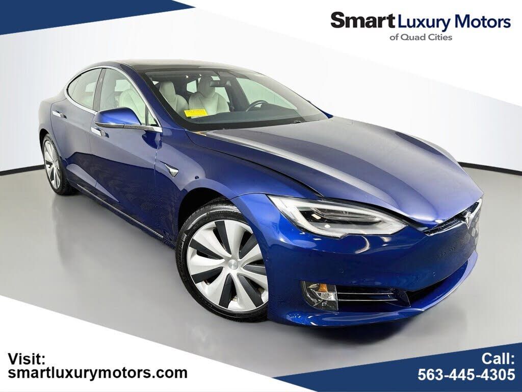 2020 TESLA Model S