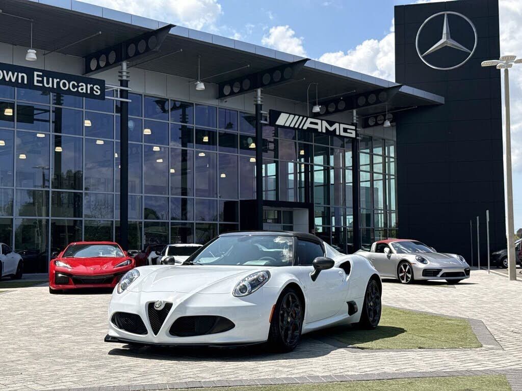 2016 ALFA ROMEO 4C