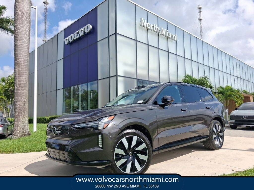 2025 VOLVO EX90