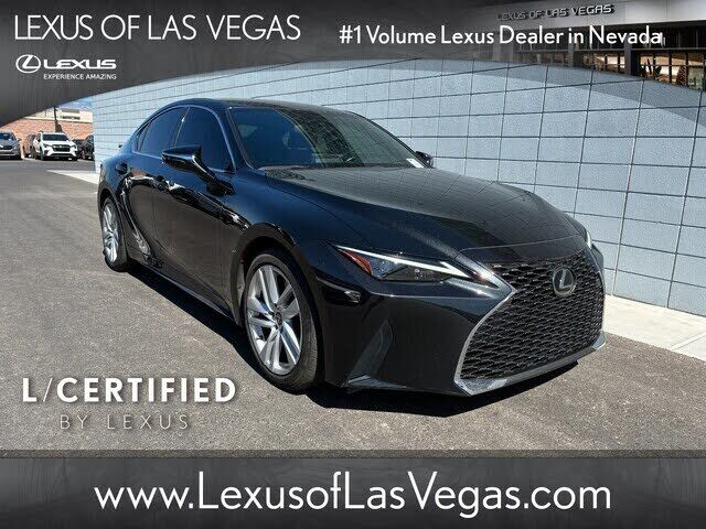 2022 LEXUS IS