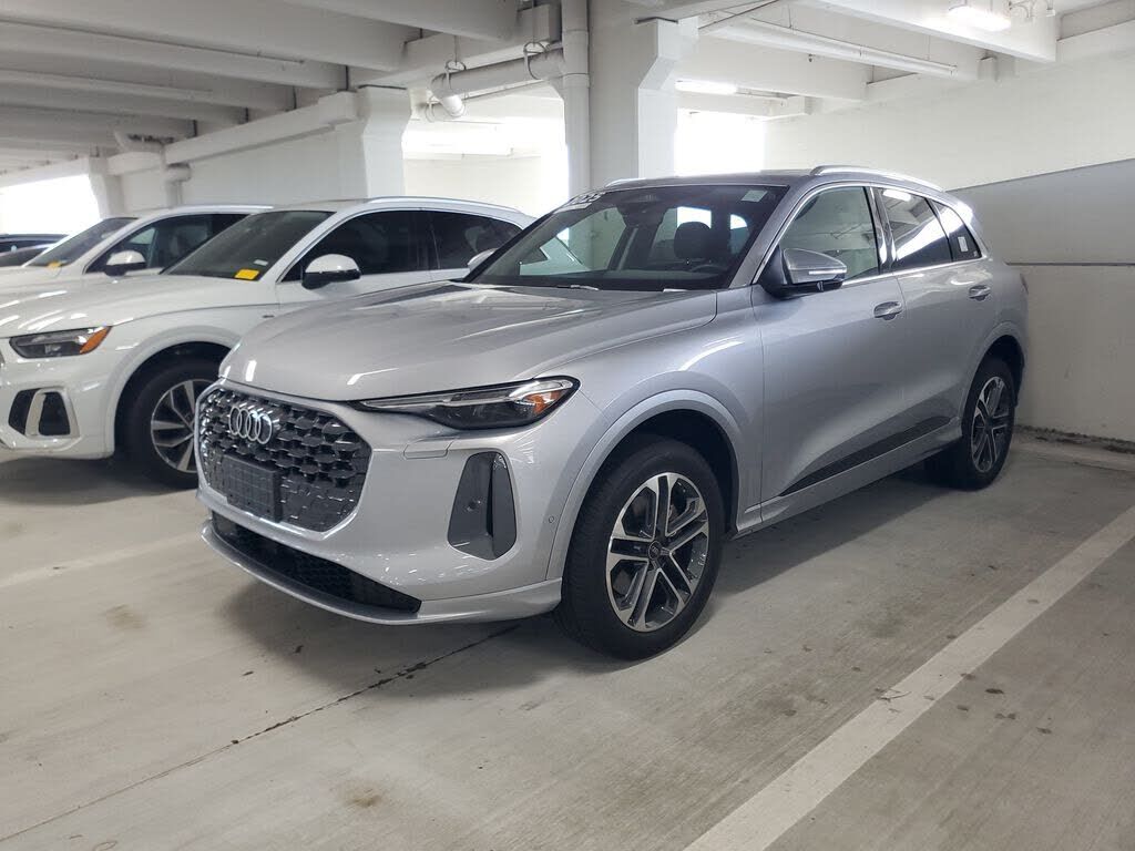 2025 AUDI Q5