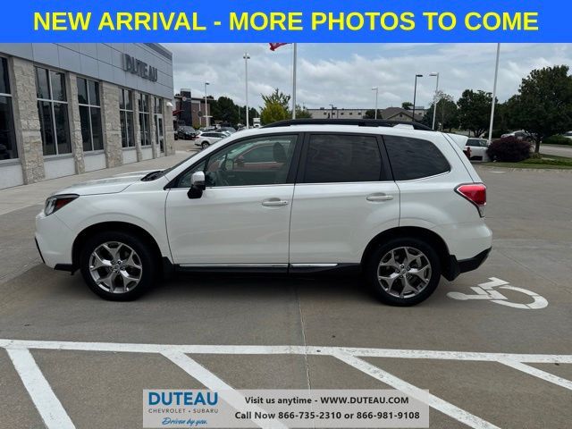 2018 SUBARU Forester