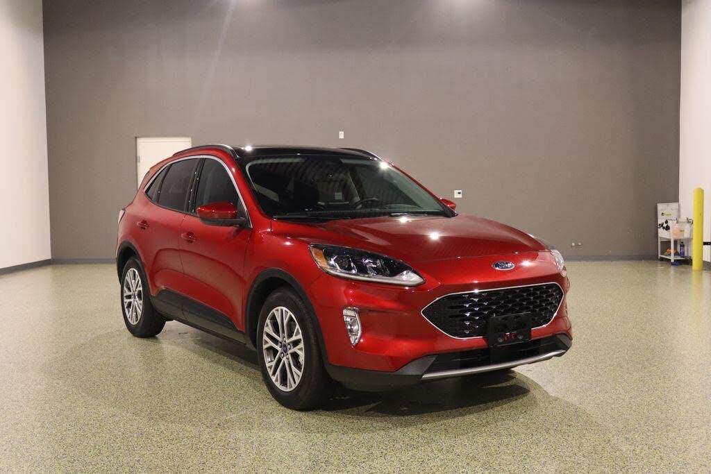 2022 FORD Escape