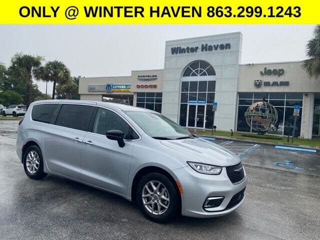 2024 CHRYSLER Pacifica