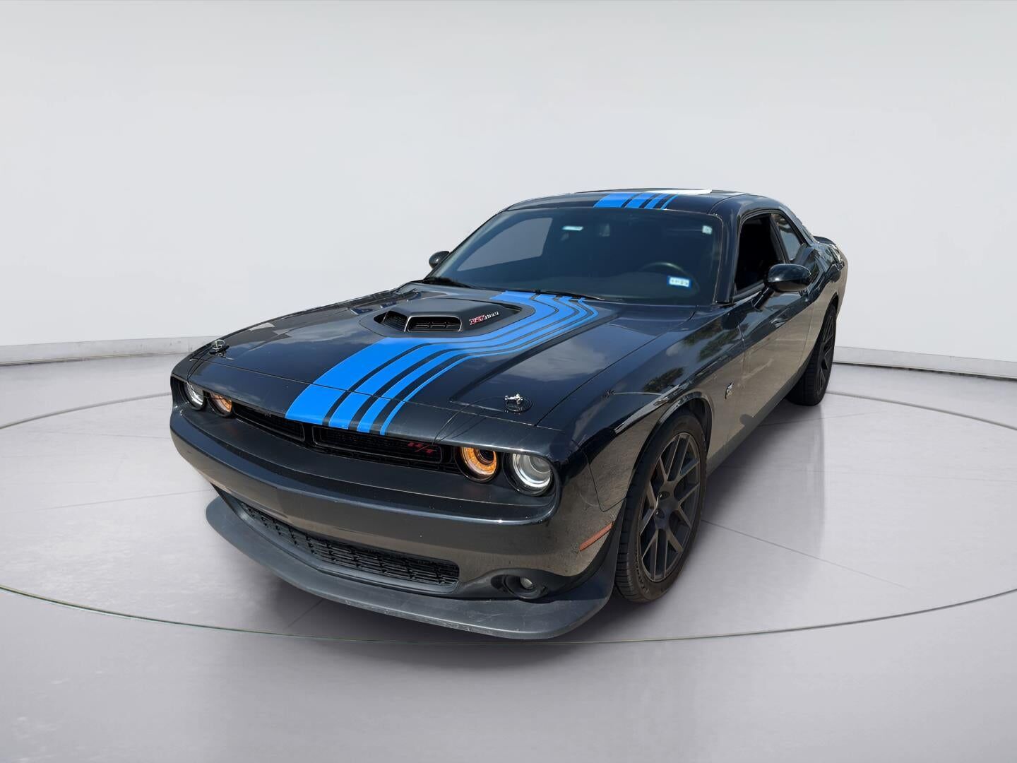 2019 DODGE Challenger