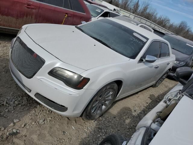 2012 CHRYSLER 300