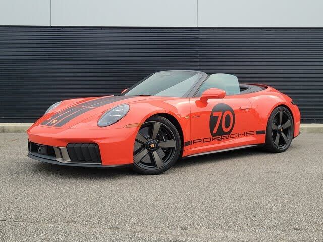 2026 PORSCHE 911