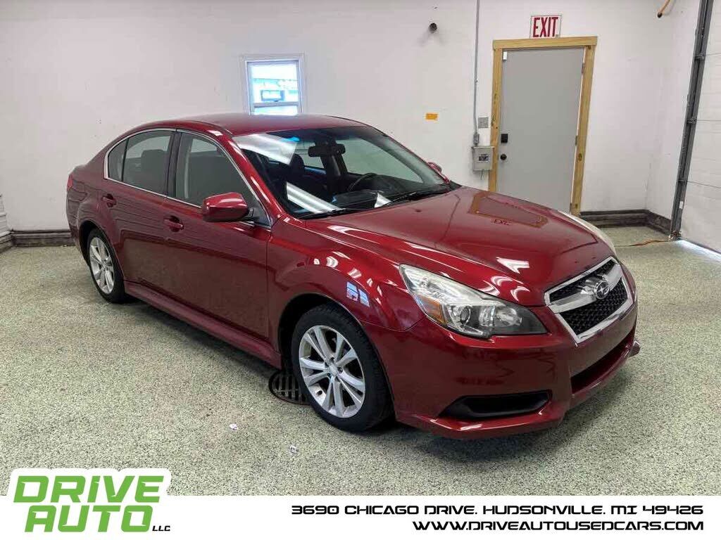 2013 SUBARU Legacy