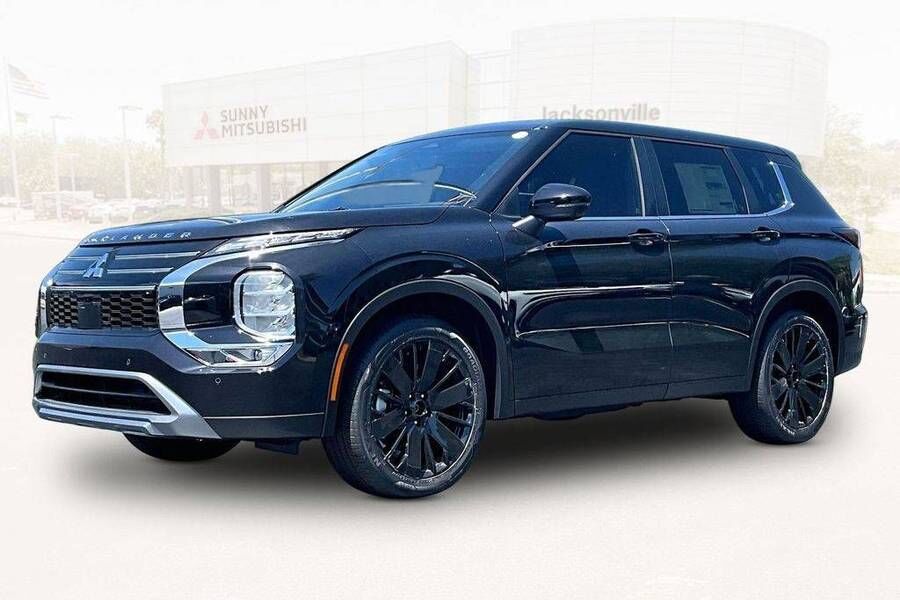 2026 MITSUBISHI Outlander