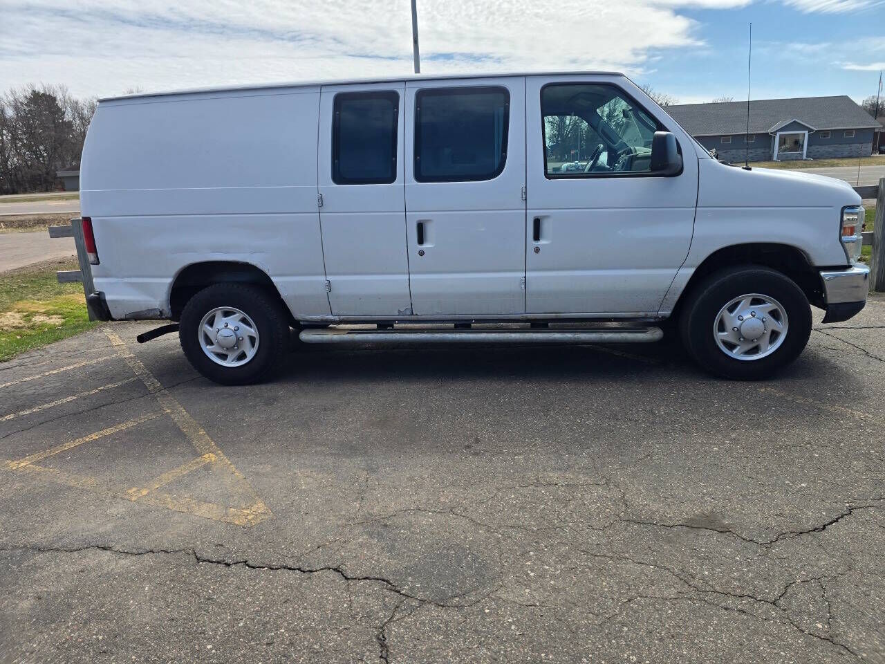 2014 FORD E-250