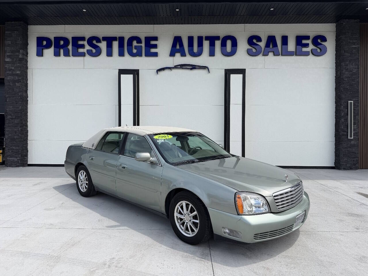2005 CADILLAC Deville