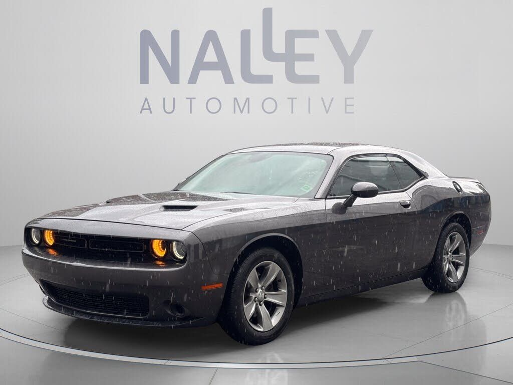 2016 DODGE Challenger