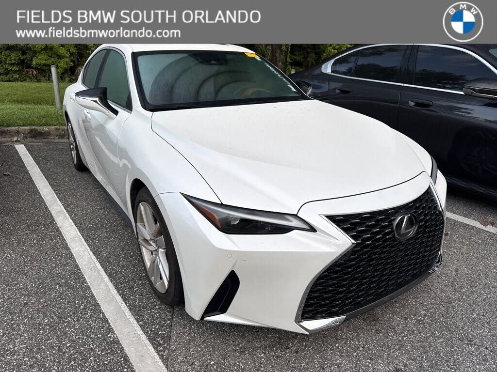 2024 LEXUS IS