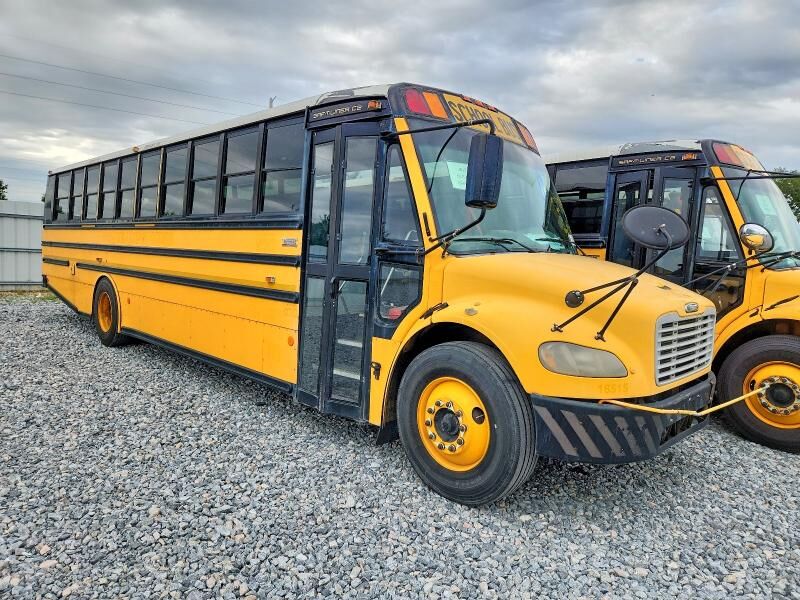 2009 FREIGHTLINER B2 Bus Chassis