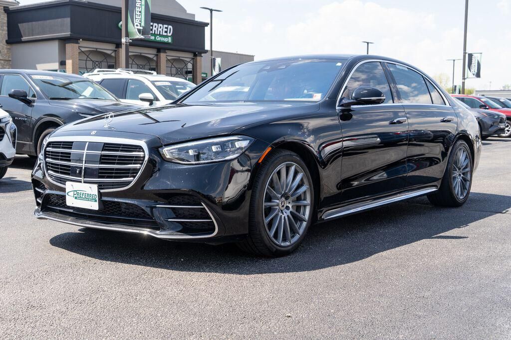2022 MERCEDES-BENZ S-Class