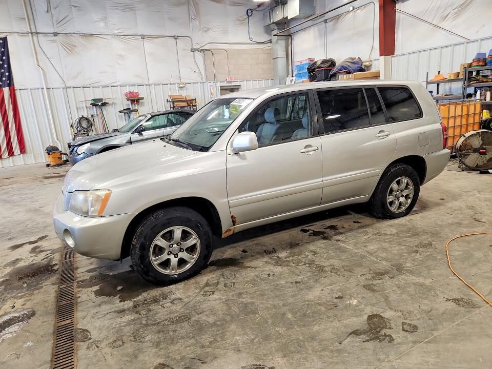 2002 TOYOTA Highlander