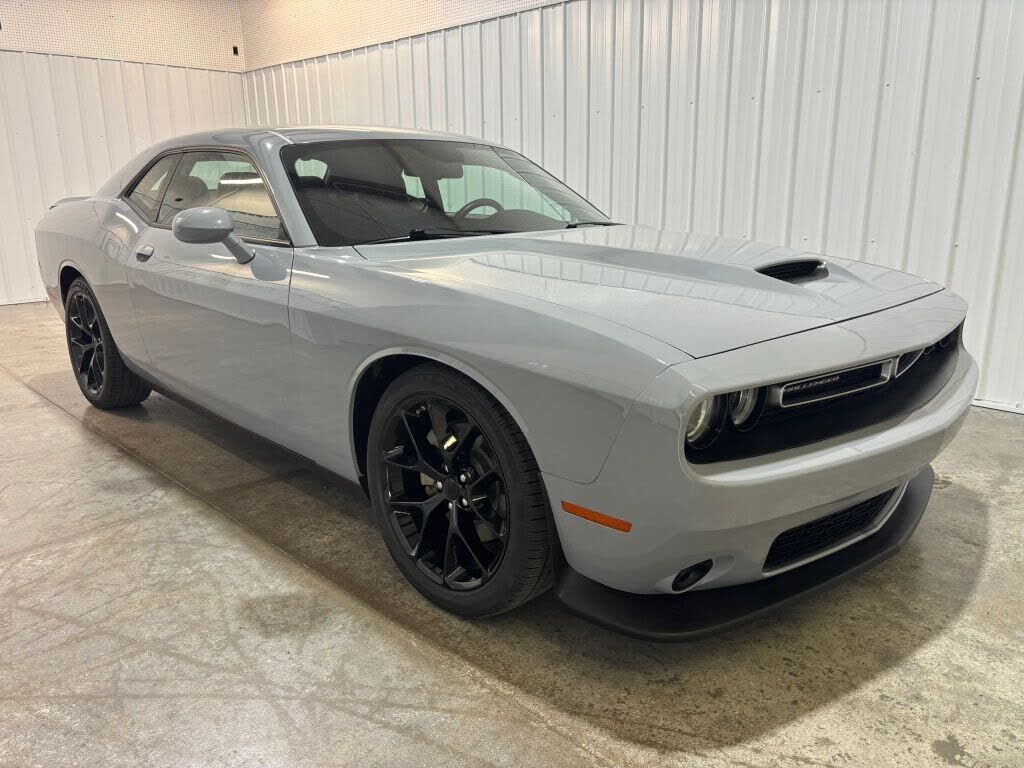 2022 DODGE Challenger